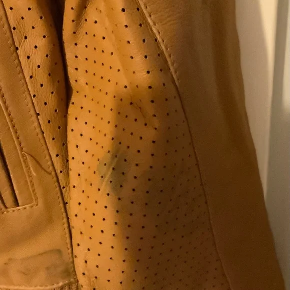 Puma Genuine Leather Jacket Size Medium - Picture 3 of 8